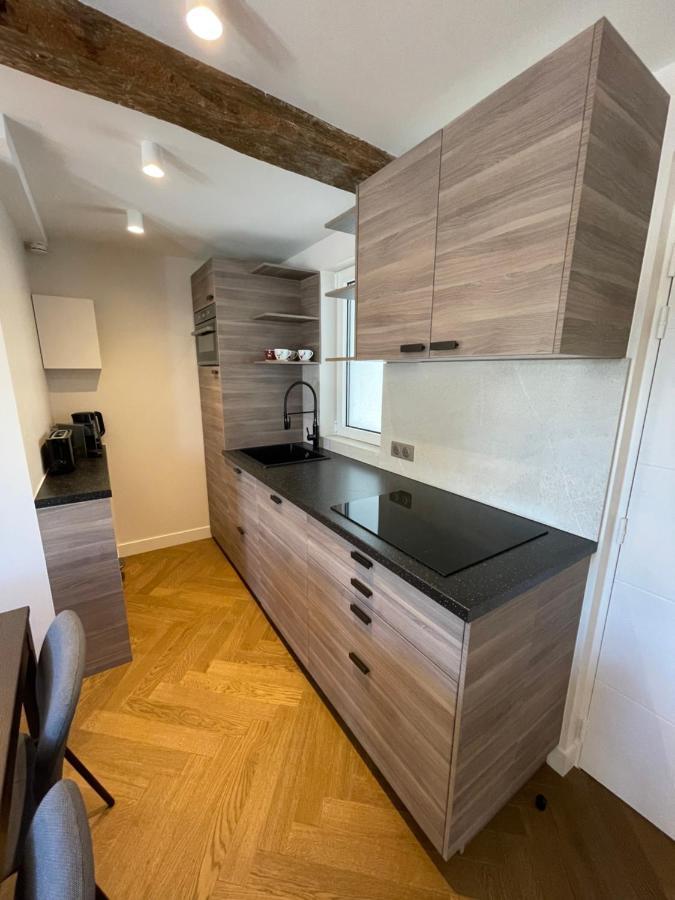 Appartement Les Hirondelles Honfleur Bagian luar foto