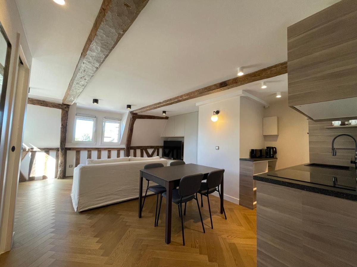 Appartement Les Hirondelles Honfleur Bagian luar foto