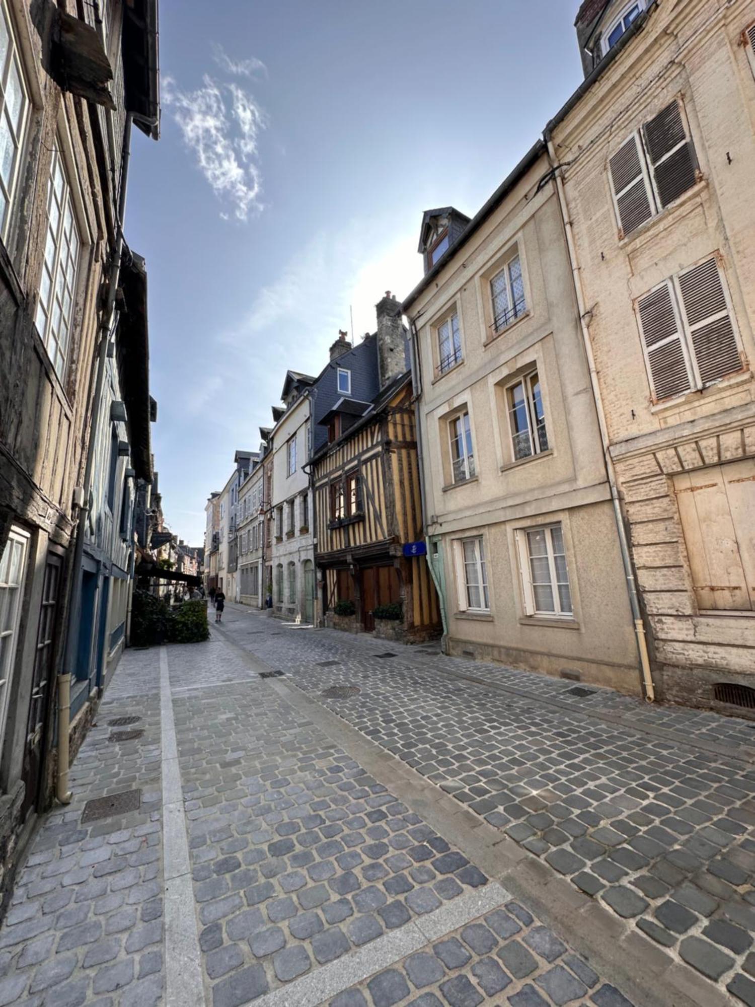 Appartement Les Hirondelles Honfleur Bagian luar foto
